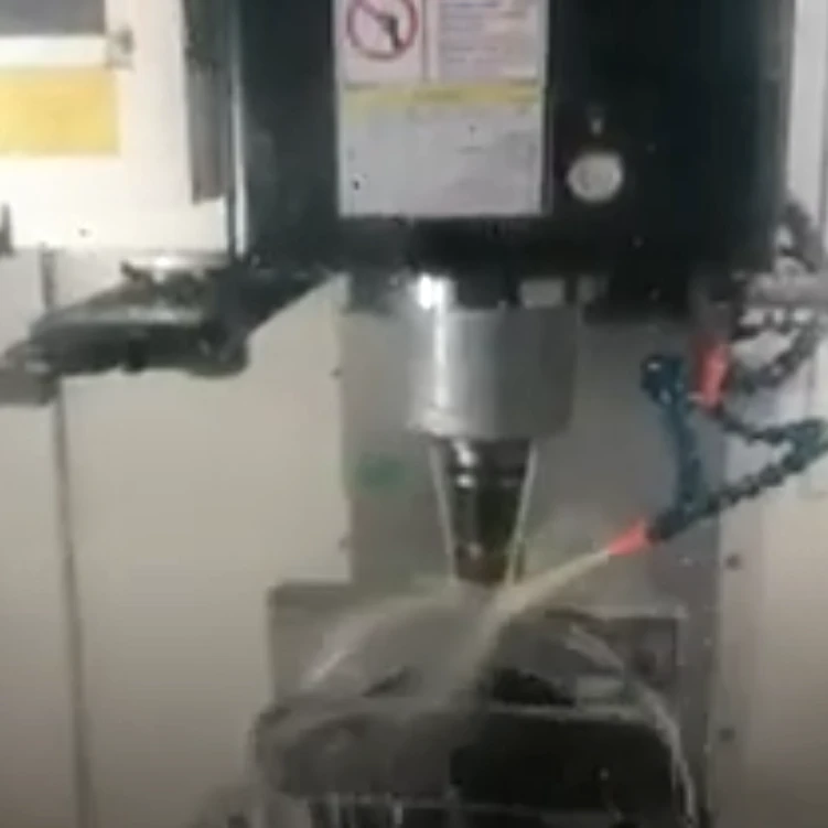 Elaborazione del calibro ad anello filettato